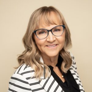 Photo of Beth Crowell