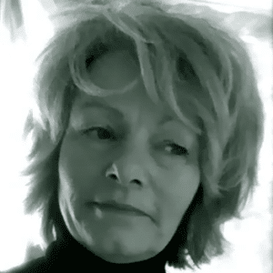 Photo of Deanna Toth